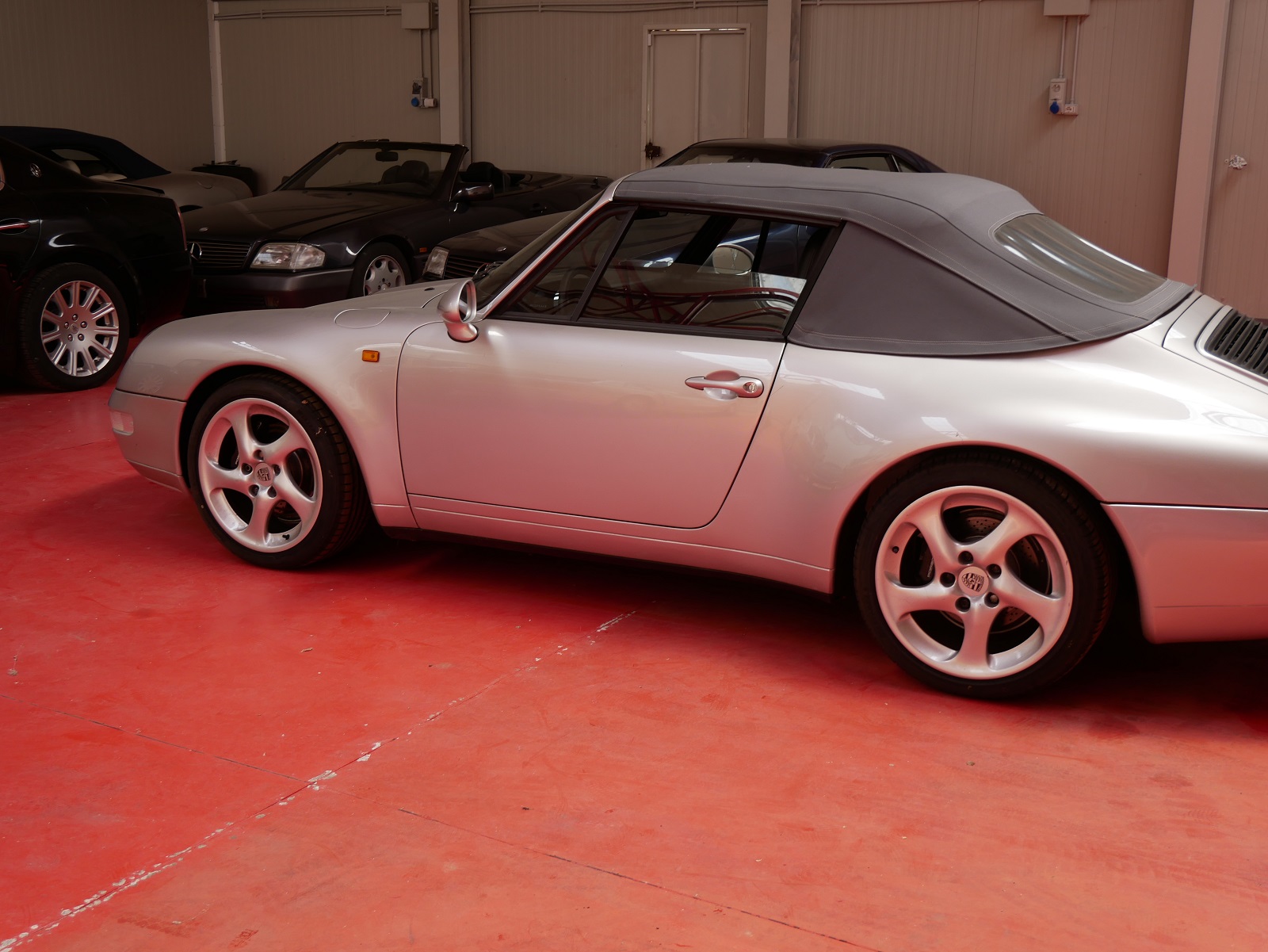 Porsche 911 (993) Carrera Cabriolet